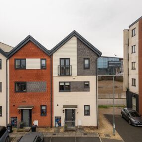 Rhosyn Close, Newport. For sale with Clarke & Partners estate agent.